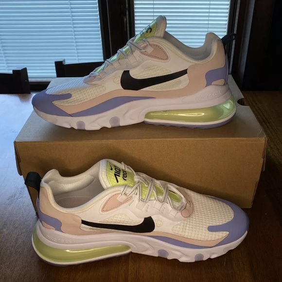 Nike Air Max 270 React Women’s Sneakers CU4768-100 - Picture 2 of 5